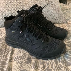 Keen Terradora ll waterproof hiking boots mid